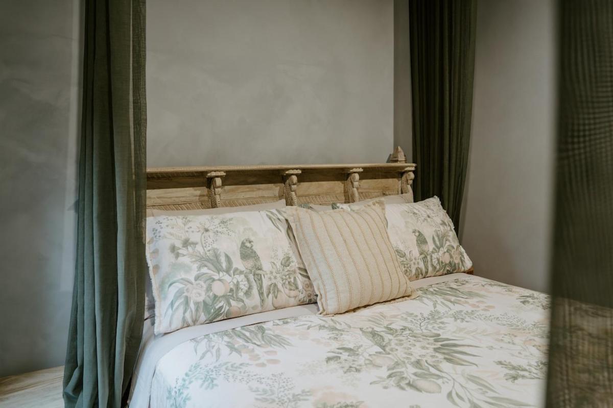 Vila The Temple - Country Farm Retreat Launching Place Exteriér fotografie