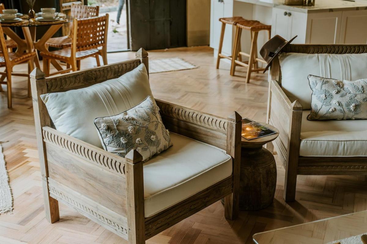 Vila The Temple - Country Farm Retreat Launching Place Exteriér fotografie